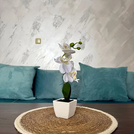 Apartman Royal Park Home2host