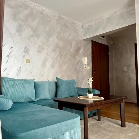Apartman Royal Park Home2host Banszko