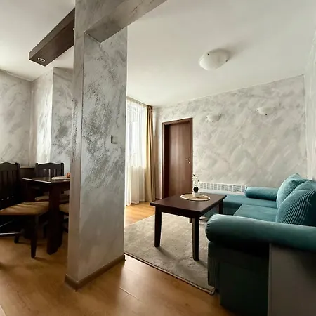 Royal Park Home2host Apartment *
